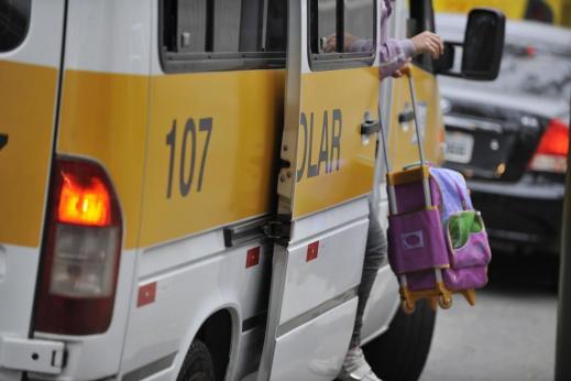 SMTT dá início à vistoria do transporte escolar