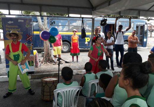 Semana da Vida no Trânsito: Prefeitura promove palestras educativas nas escolas municipais e ações lúdicas na Praça Mário Laerte
