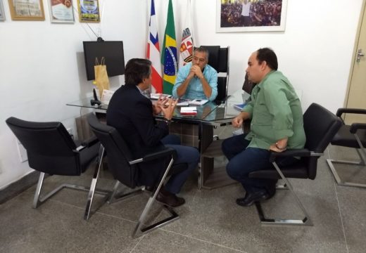 Durante visita de diretor executivo da TV Subaé, prefeito apresenta novas perspectivas para o município