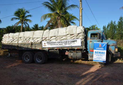 800 toneladas distribuídas: pelo 2º ano consecutivo, Prefeitura realiza a maior entrega de adubo orgânico às comunidades da zona rural de Alagoinhas