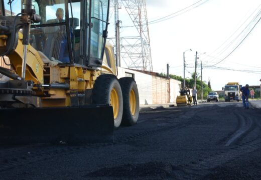 Prefeitura segue com obras de drenagem e pavimentação na Tupy Caldas