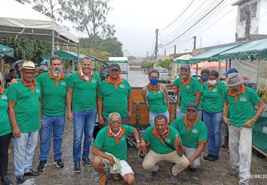 Reboque e fardamento são entregues pela Prefeitura de Alagoinhas durante a Feira da Agricultura Familiar