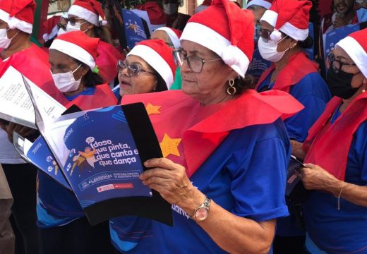 Projeto Idoso que Pinta, Canta e Dança atendeu mais de 1.500 idosos no segundo semestre de 2022