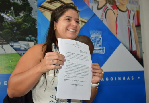 Em mais uma convocação, Prefeitura de Alagoinhas empossa novos servidores aprovados em Concurso Público
