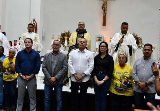 Quarto dia Trezena de Santo Antônio homenageia Poderes Executivo, Legislativo e Judiciário de Alagoinhas