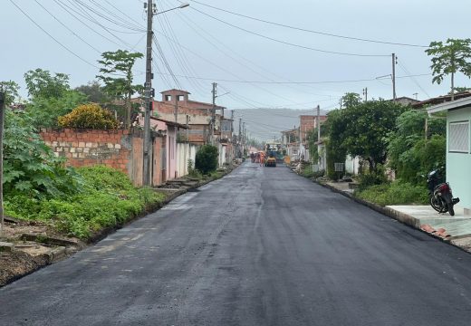 Alagoinhas+: Parque Moreira recebe obra de drenagem e ruas asfaltadas com o programa de obras da Prefeitura