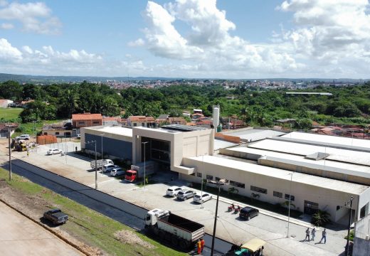 Alagoinhas+: rua do Hospital Materno-Infantil recebe asfalto novo