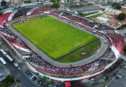 Prefeitura de Alagoinhas cadastra vendedores ambulantes para jogos do Campeonato Baiano no Carneirão